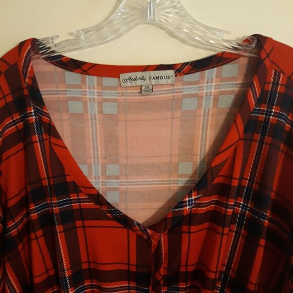 Absolutely Famous Top Women 2X Red Black Buffalo Plaid Front Knot Tie Button Up - Picture 3 of 13